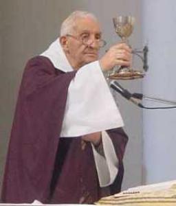 Falleci� el Padre Cayetano Palazzolo